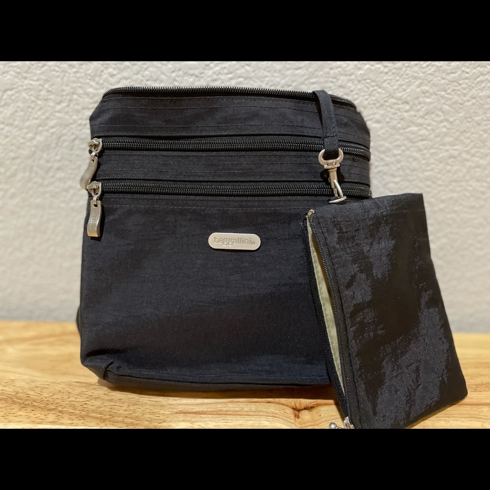 Baggallini crossbody